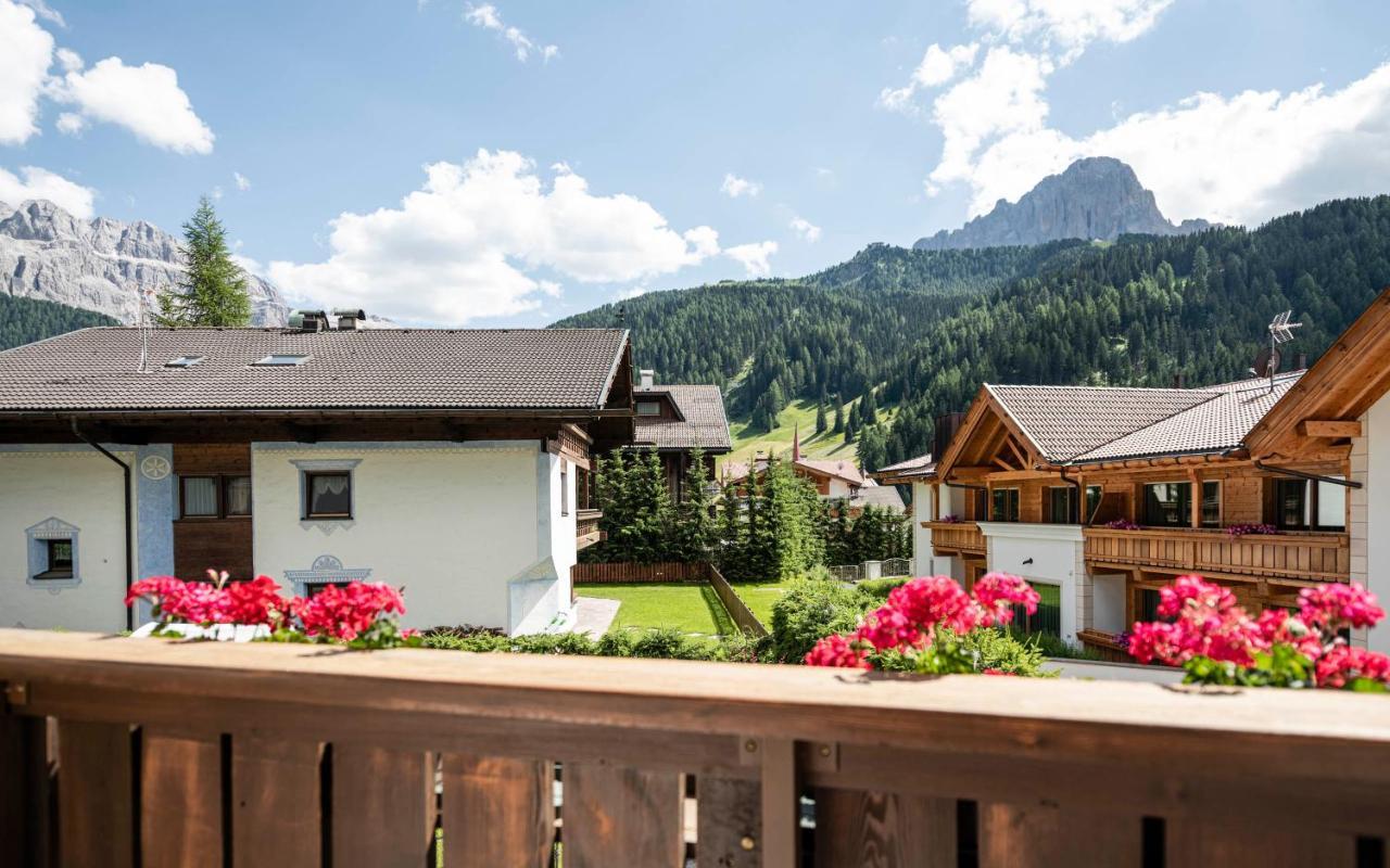 Residence Cesa Rives Selva di Val Gardena Exterior photo