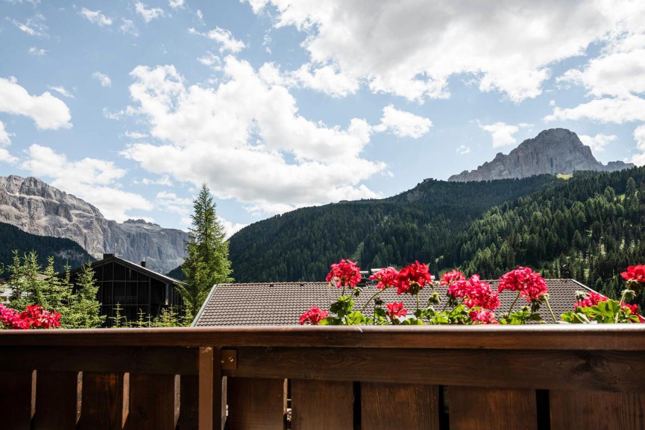 Residence Cesa Rives Selva di Val Gardena Exterior photo