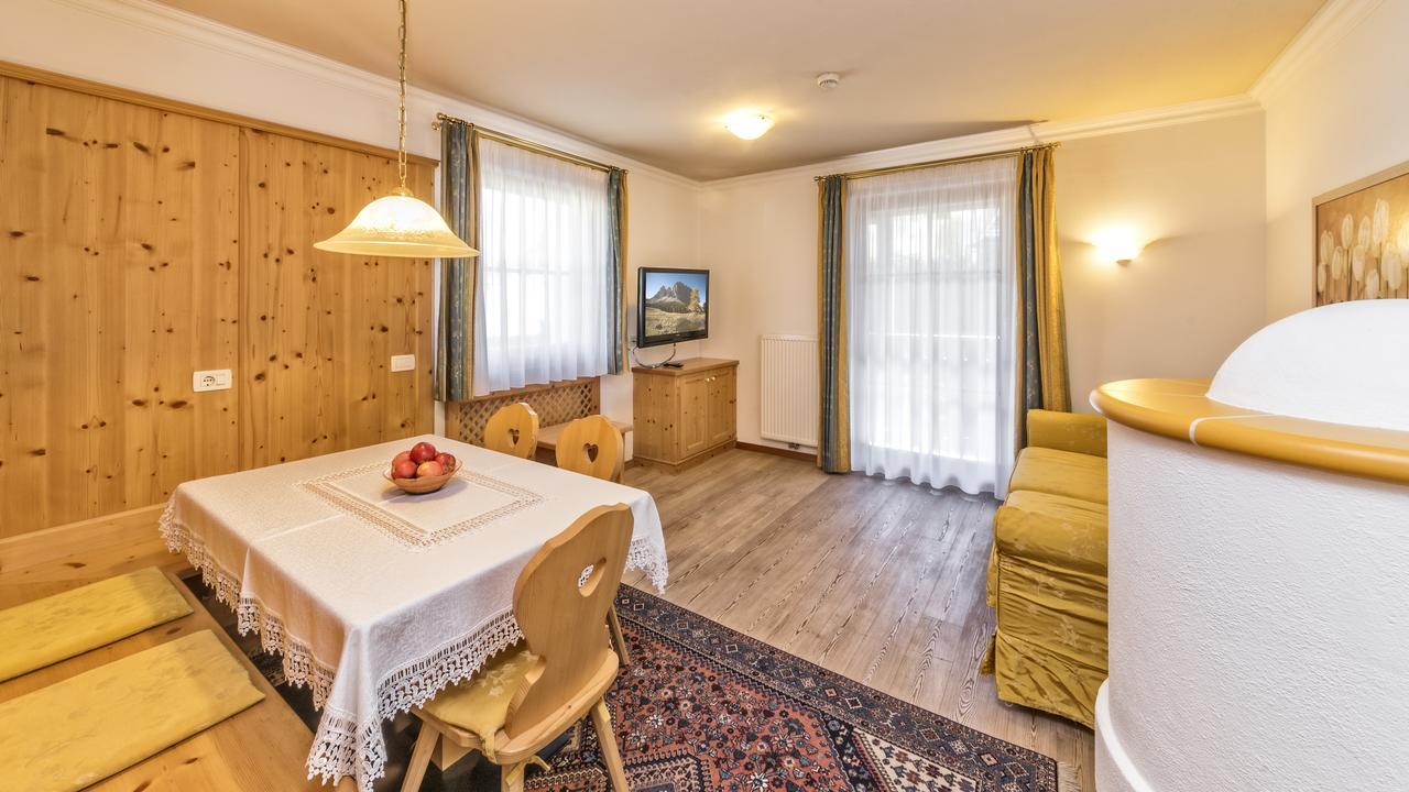 Residence Cesa Rives Selva di Val Gardena Exterior photo